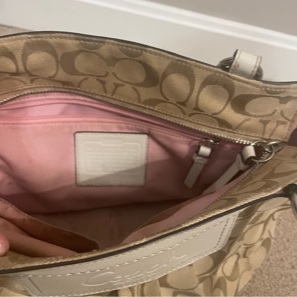 Coach Signature Pleated Gallery Tote Beige White Jacquard Canvas Leather F14281 - Picture 9 of 12